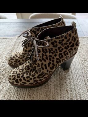 Sperry Topsider Princeton Leopard Print Chunky Heel Boots